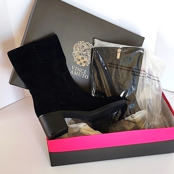 Vince Camuto | Shoes | Vince Camuto Size 8 Zelcinna Black Zip Leather ...